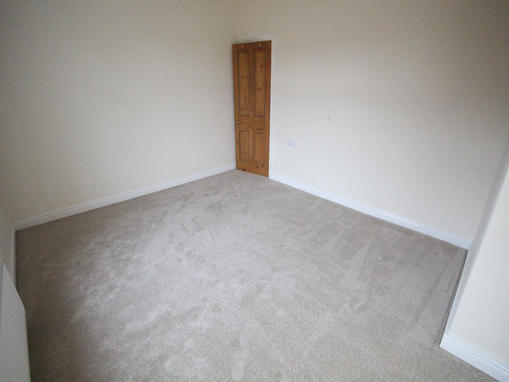 2 bedroom terraced house For Sale in Earby - 2015-10-31 10.27.59.jpg